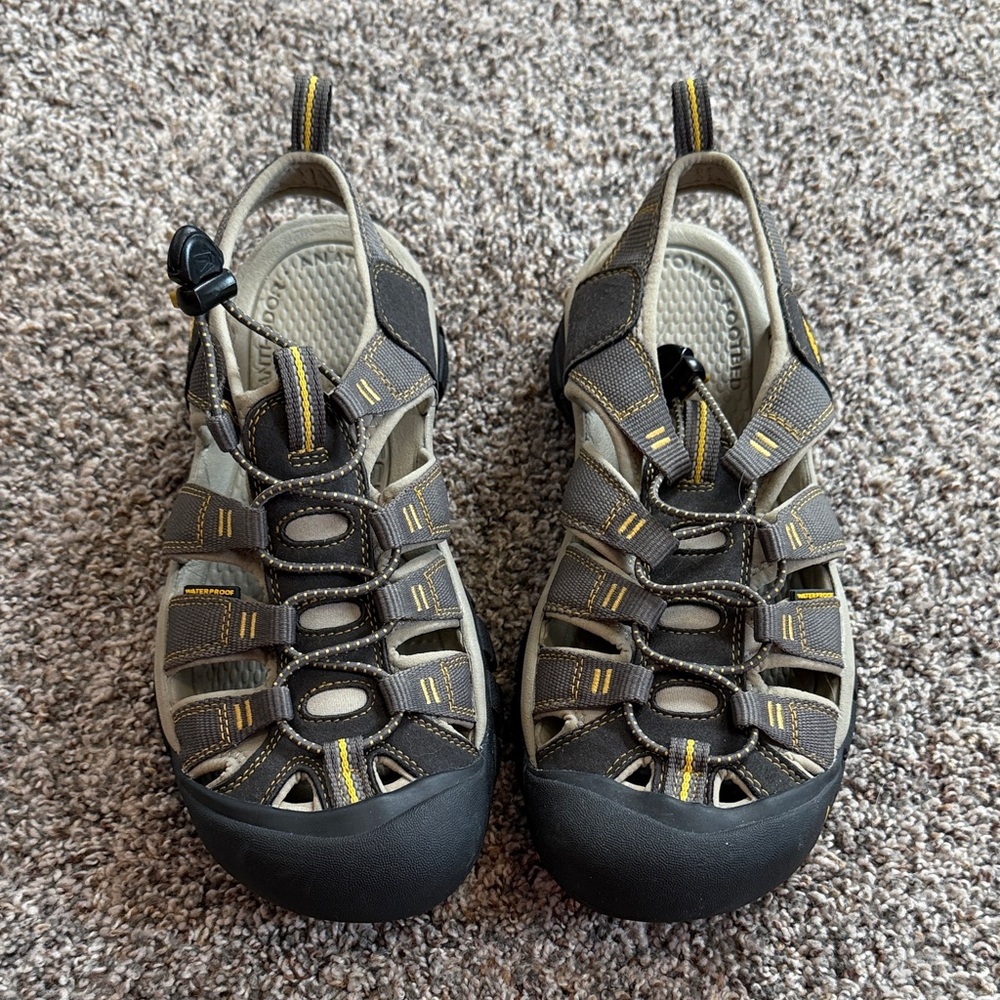 Keen H2 Outdoor Trail Shoes Men's 8.5